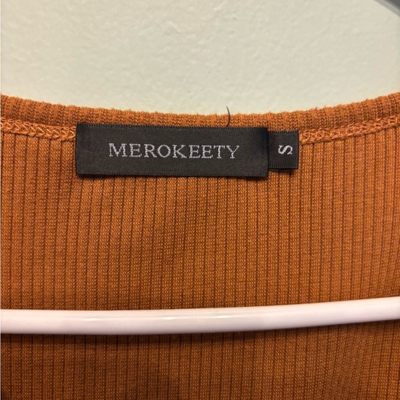 Cute tank top! Worn once, great condition. - Picture 1 of 3